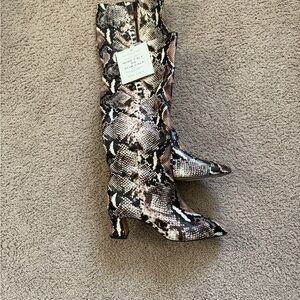 Snakeskin Pattern Women's Boots